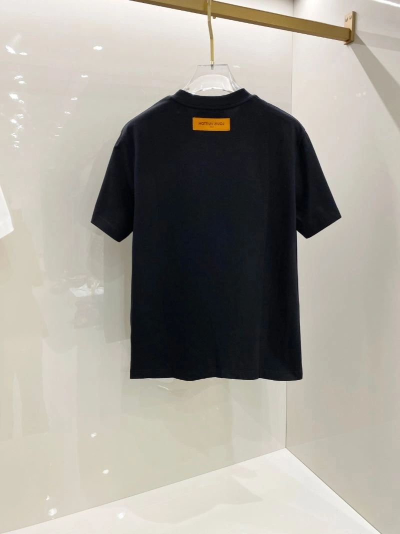 Cozy Louis Vuitton T-Shirts 134434
