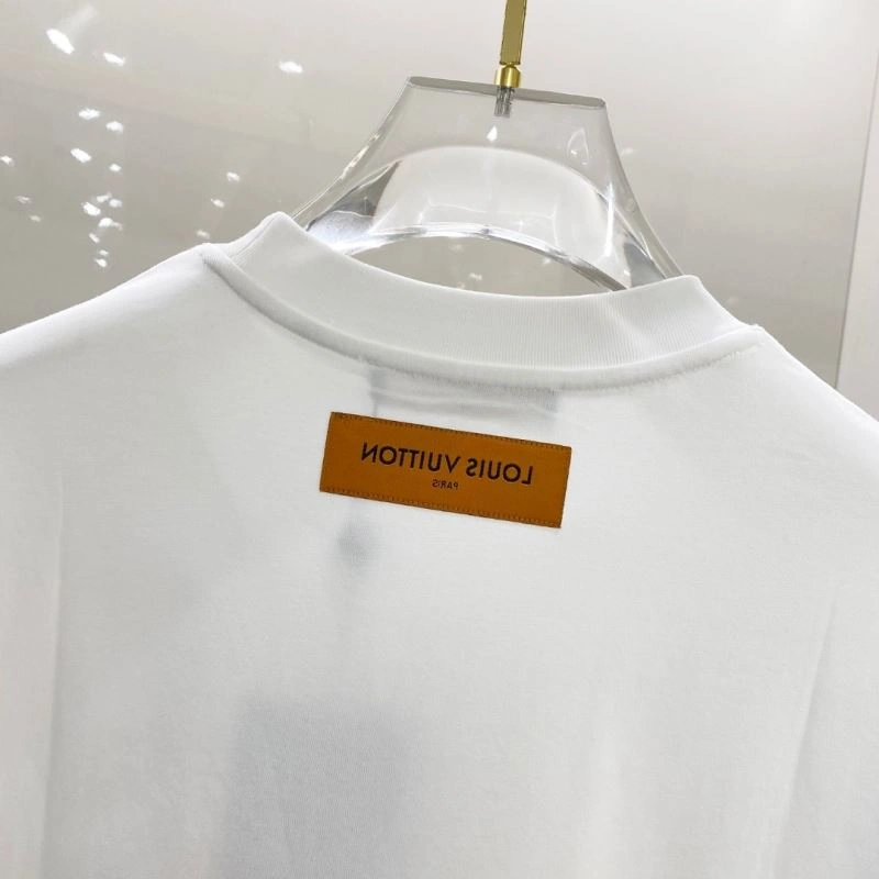 FreshLook Louis Vuitton T-Shirts 134446