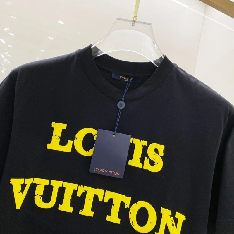 Louis Vuitton T-Shirts Efficient 134430