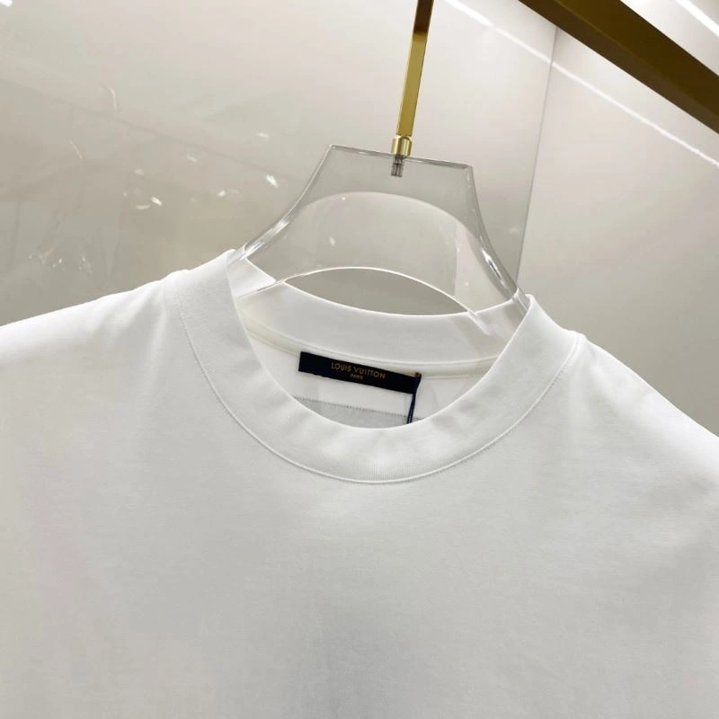 WaterResistant Louis Vuitton T-Shirts 134445