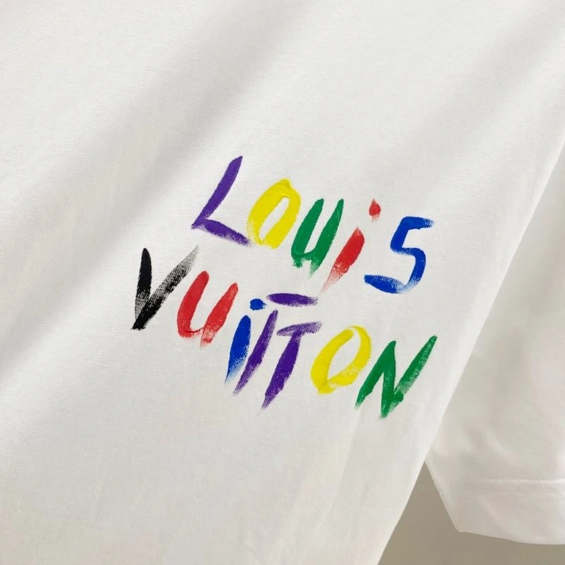 WaterResistant Louis Vuitton T-Shirts 134445