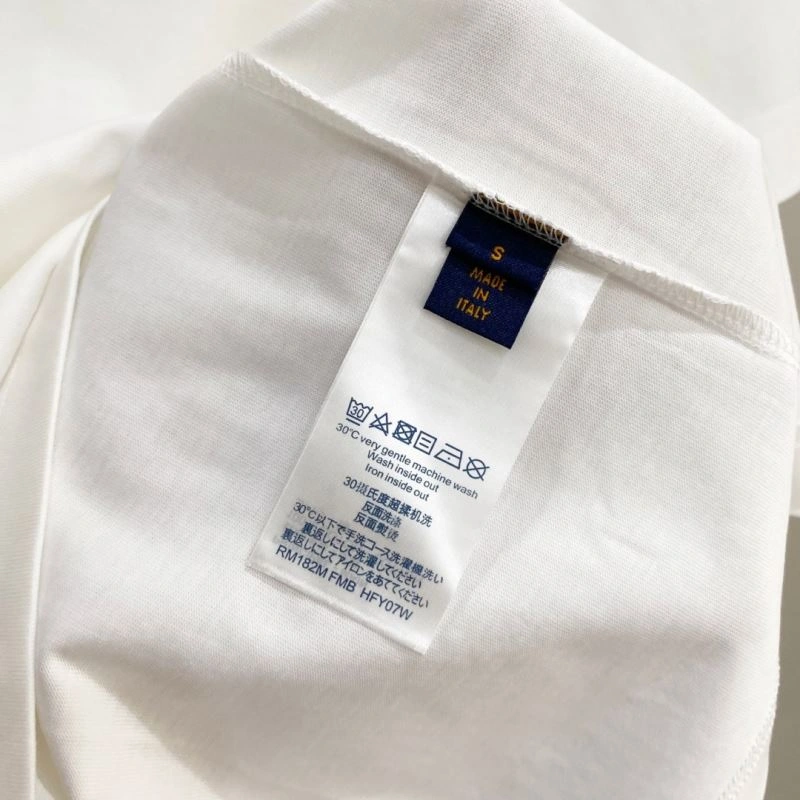 WeatherProof Louis Vuitton T-Shirts 134435