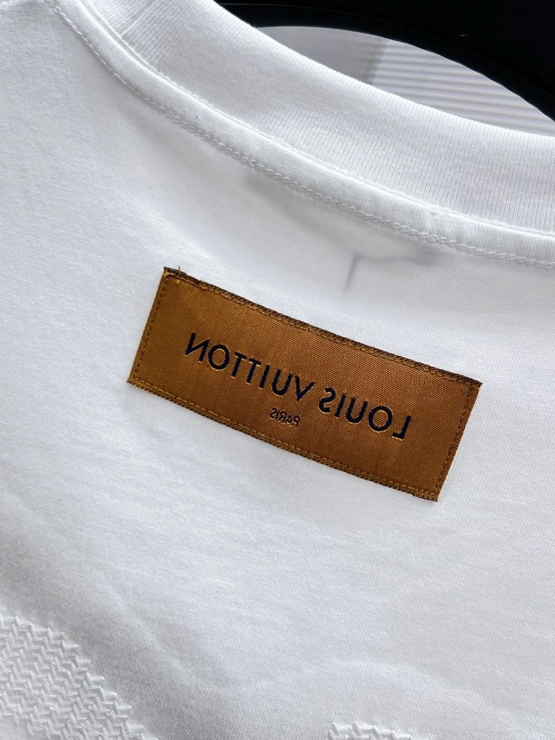 FastDry Louis Vuitton T-Shirts 134440