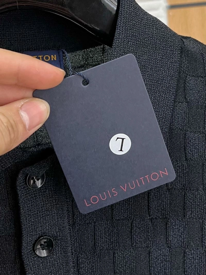 SmoothTexture Louis Vuitton T-Shirts 134439