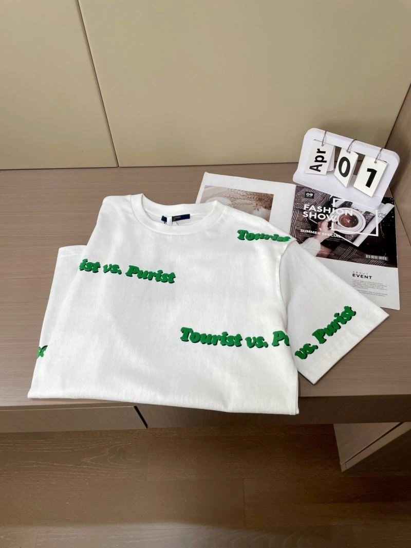 Louis Vuitton T-Shirts MultiPurpose 134426