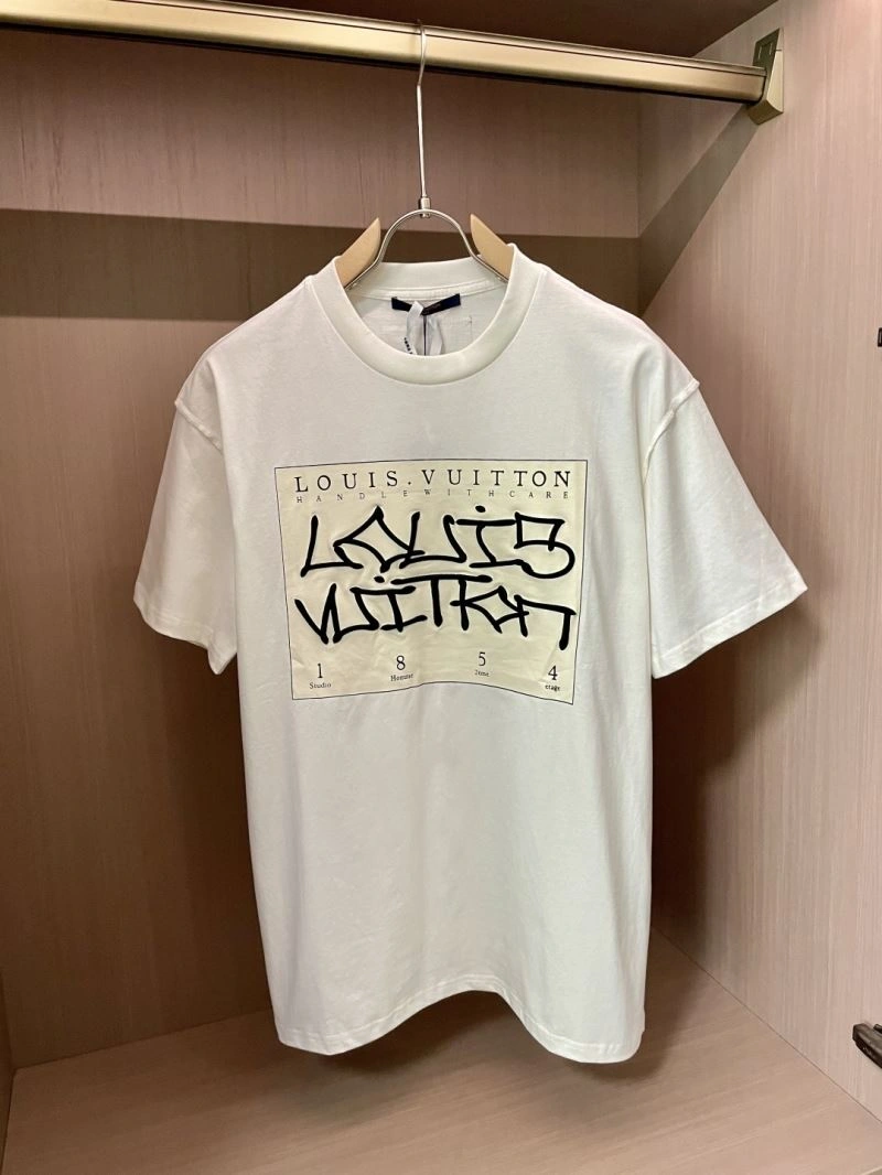 Popular Louis Vuitton T-Shirts 134455