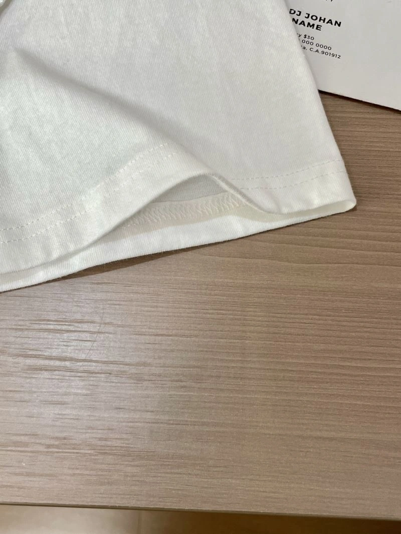 WaterResistant Louis Vuitton T-Shirts 134424