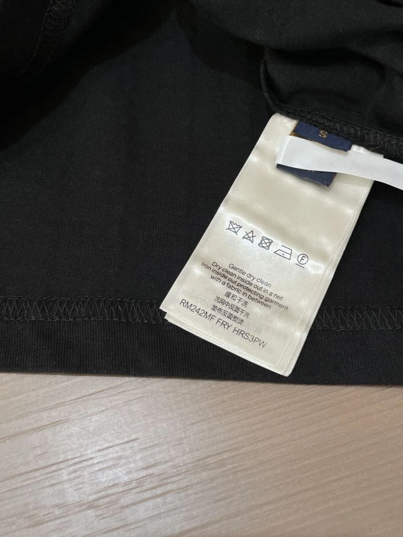 Louis Vuitton T-Shirts Modern 134427