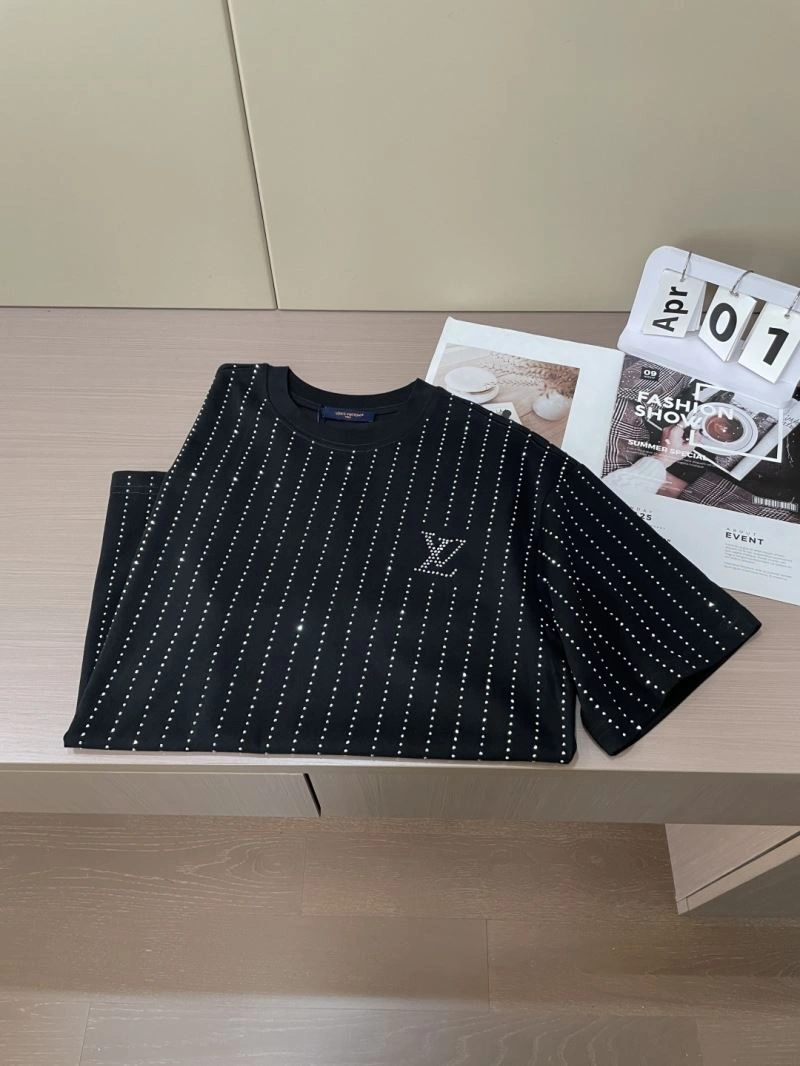 Louis Vuitton T-Shirts Modern 134427