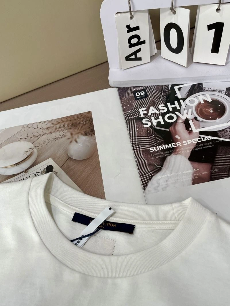 FreshLook Louis Vuitton T-Shirts 134425