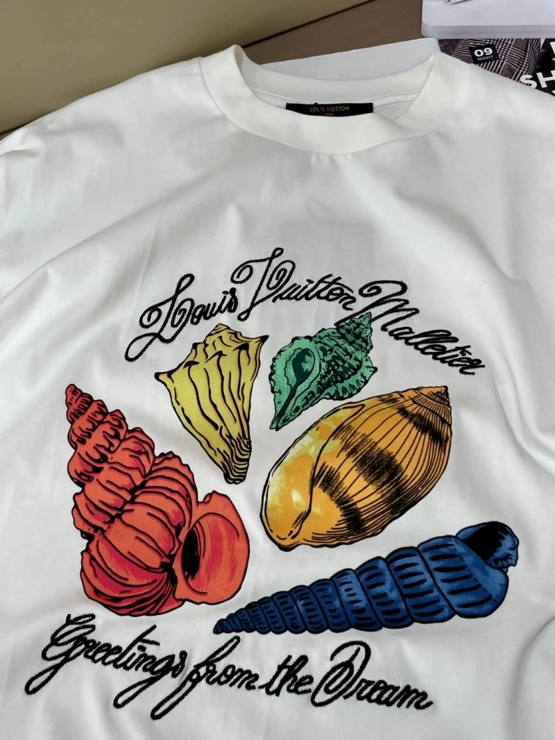 Louis Vuitton T-Shirts Unisex 134419