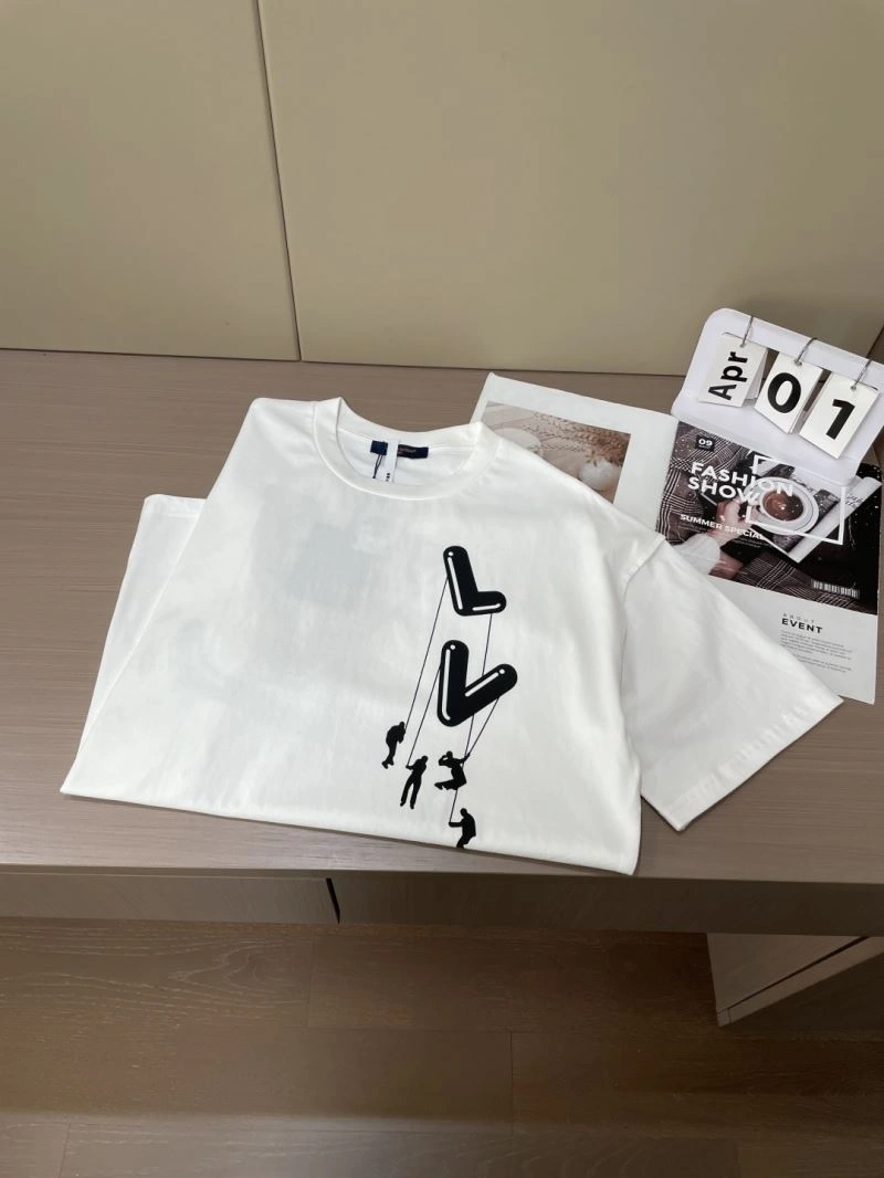 Louis Vuitton T-Shirts Original 134422