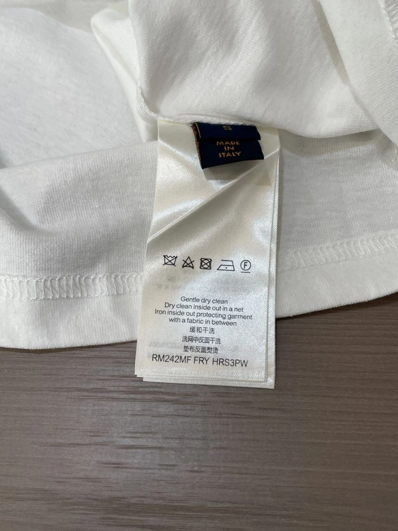 Louis Vuitton T-Shirts Stylish 134429