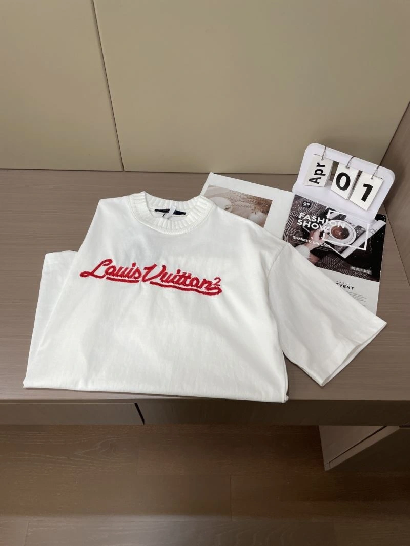 Louis Vuitton T-Shirts Stylish 134429
