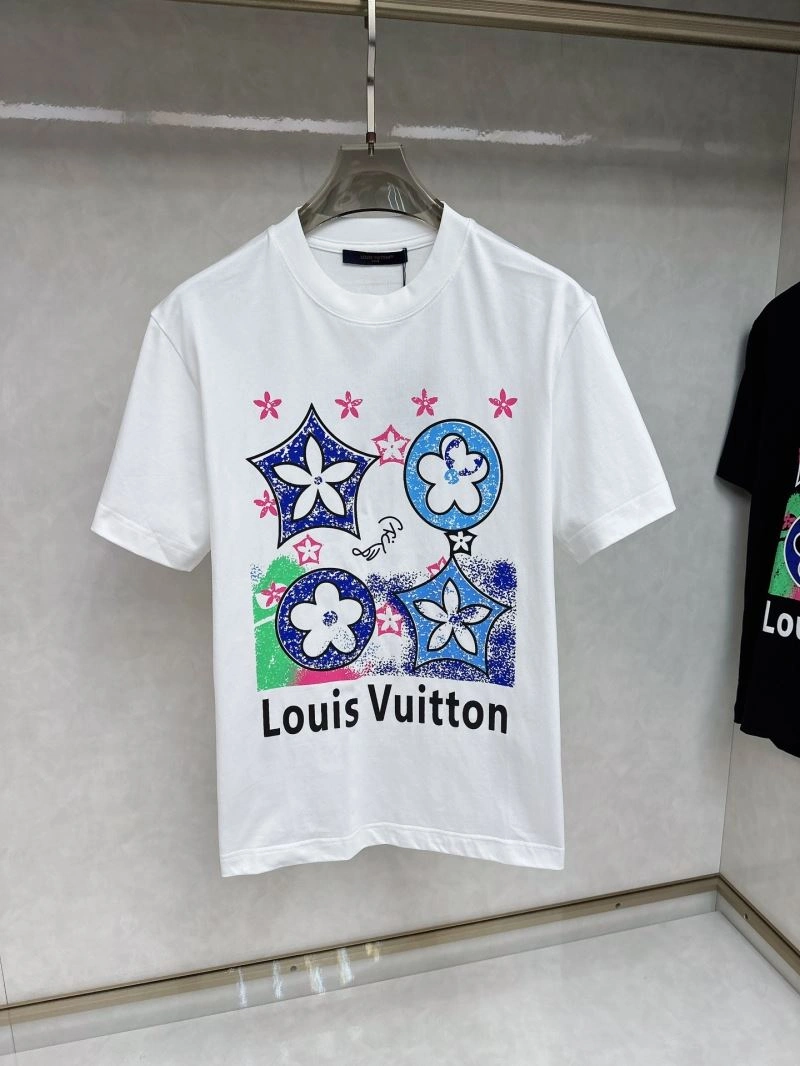 Louis Vuitton T-Shirts Sustainable 134412