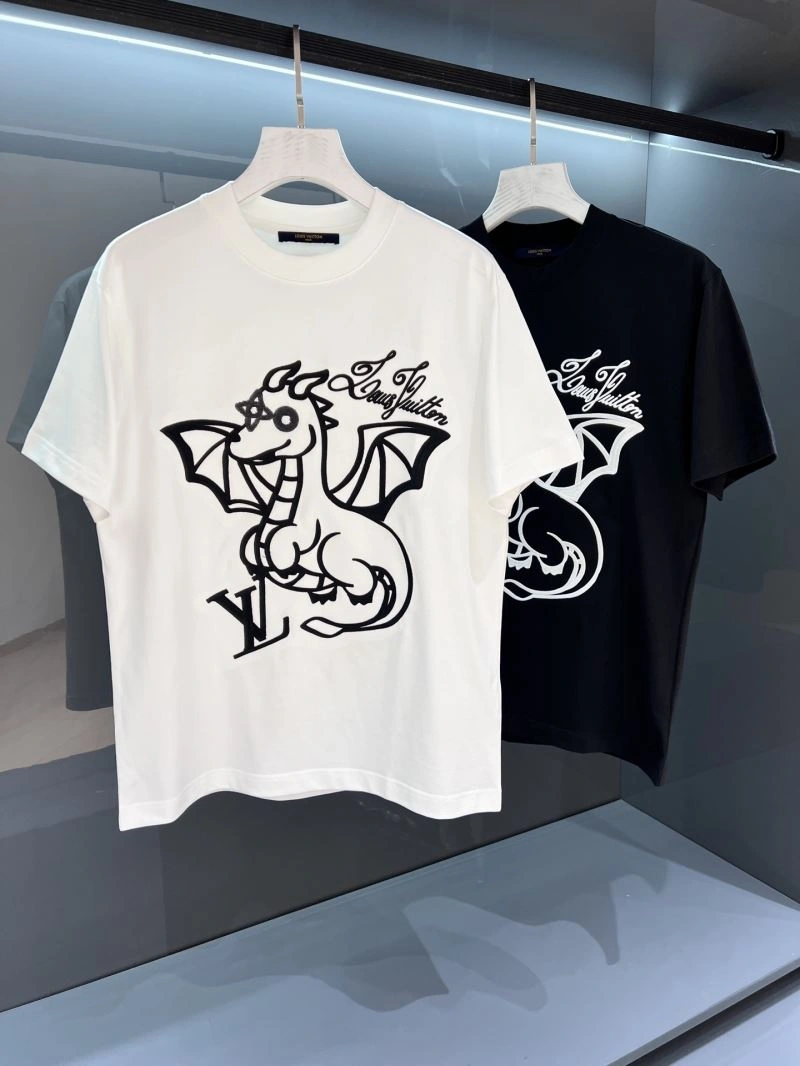 Bright Louis Vuitton T-Shirts 134411