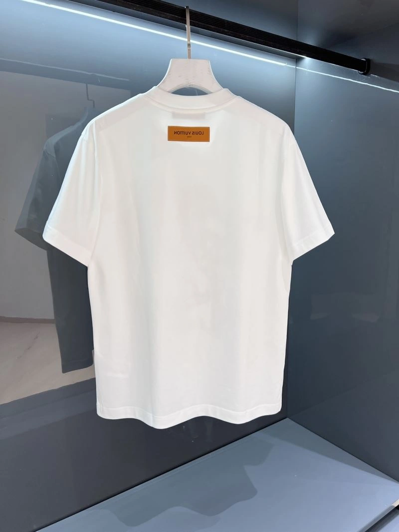 Bright Louis Vuitton T-Shirts 134411