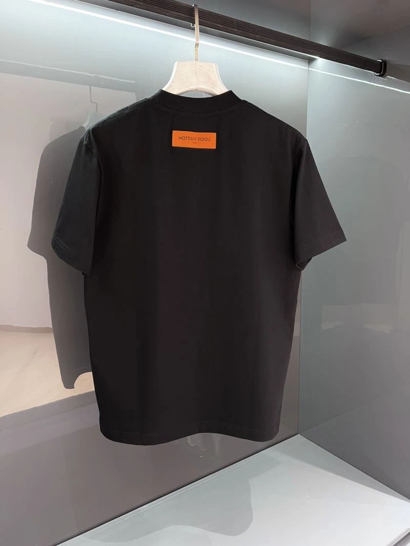 Bright Louis Vuitton T-Shirts 134411