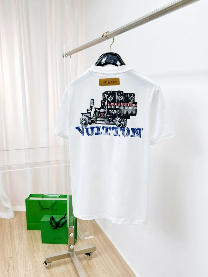 Louis Vuitton T-Shirts Sporty 134407