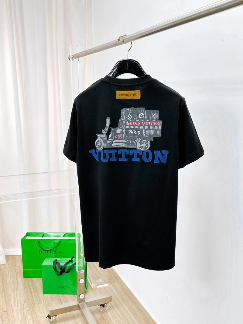 Durable Louis Vuitton T-Shirts 134408