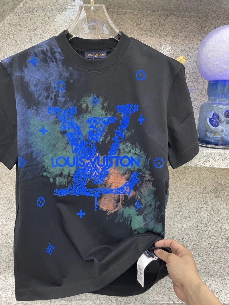 Louis Vuitton T-Shirts Timeless 134400
