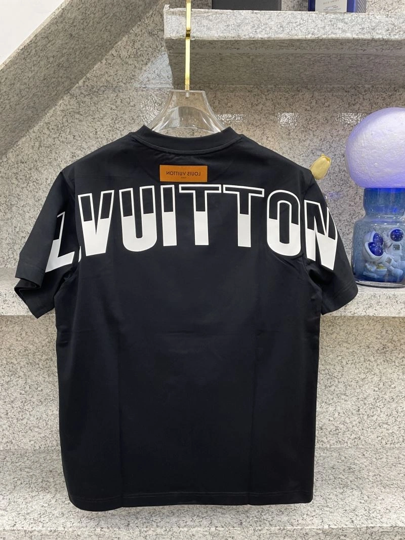 WellDesigned Louis Vuitton T-Shirts 134401