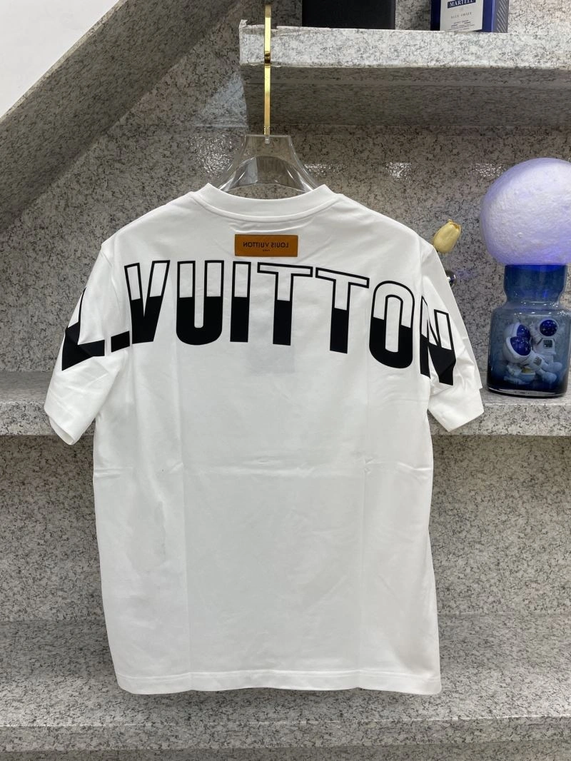 WellDesigned Louis Vuitton T-Shirts 134401