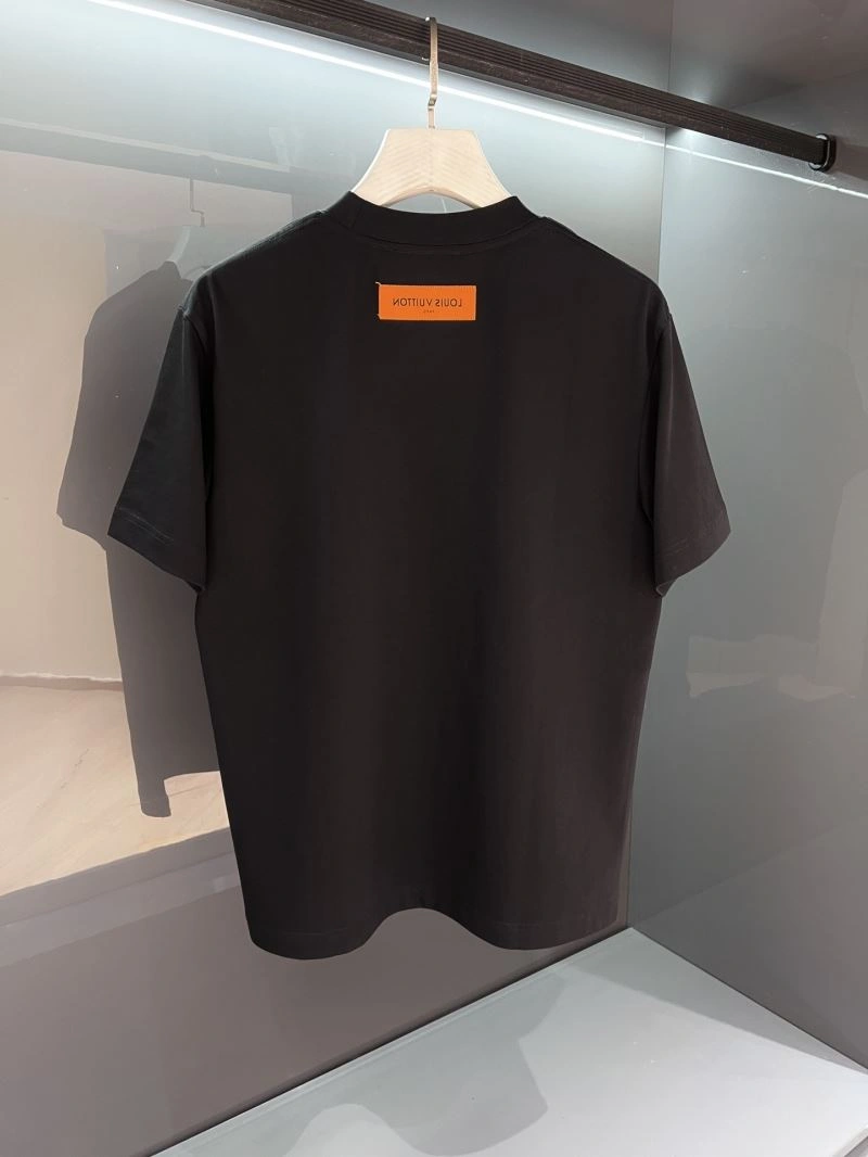 Louis Vuitton T-Shirts Efficient 134410