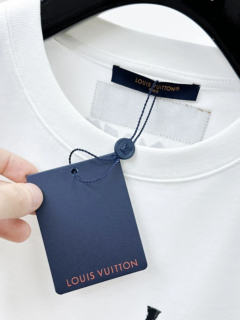 Louis Vuitton T-Shirts ZipUp 134396