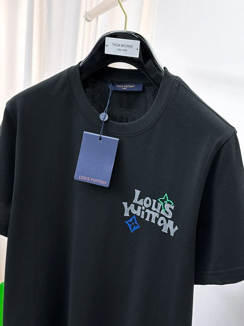 Louis Vuitton T-Shirts Lightweight 134405