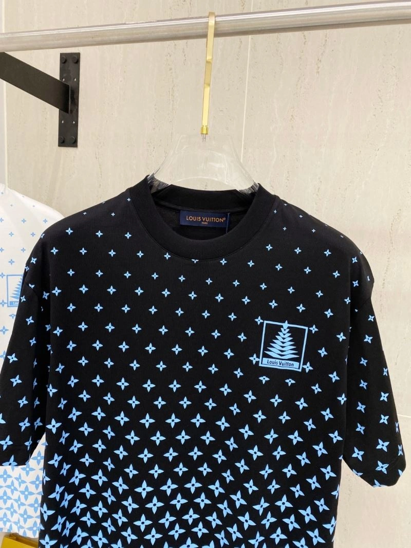 TravelReady Louis Vuitton T-Shirts 134403