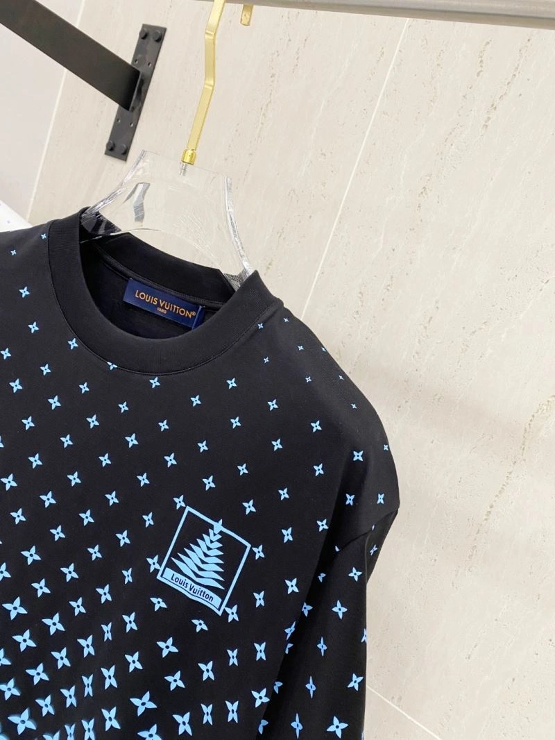 TravelReady Louis Vuitton T-Shirts 134403