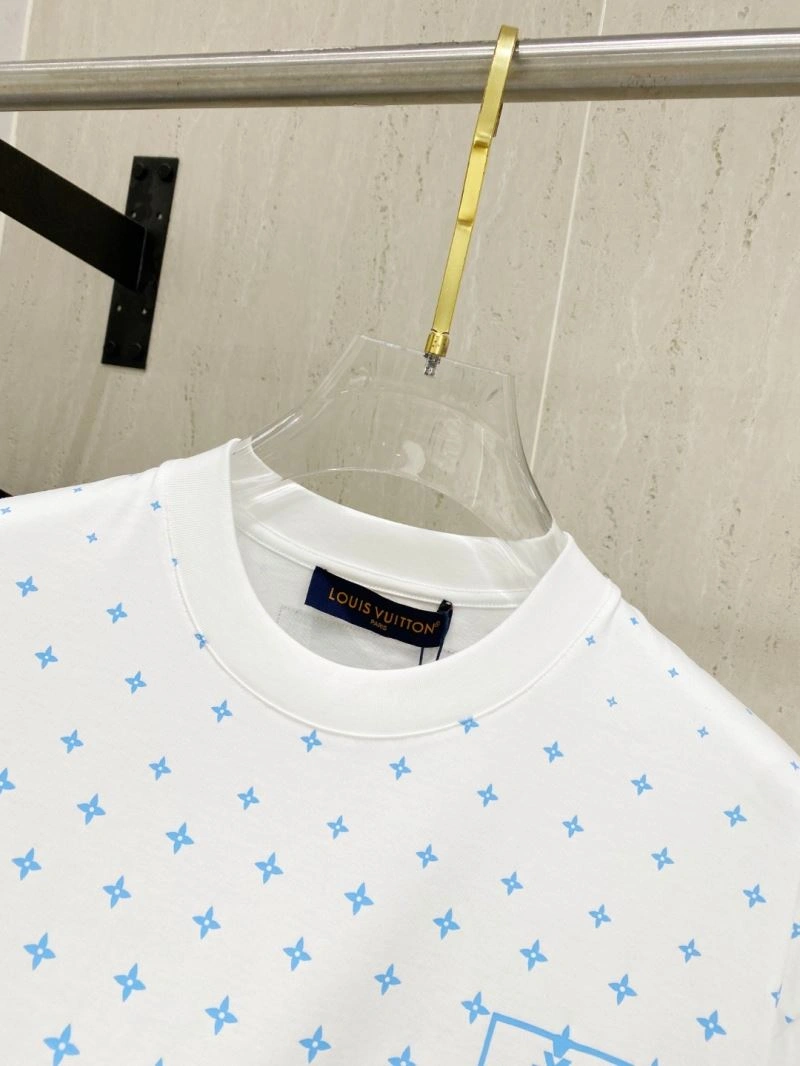 WellDesigned Louis Vuitton T-Shirts 134459