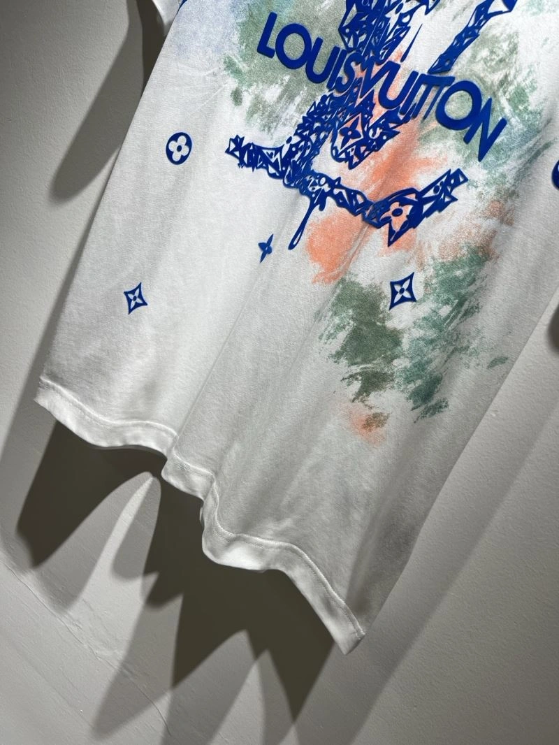 Fashionable Louis Vuitton T-Shirts 134389