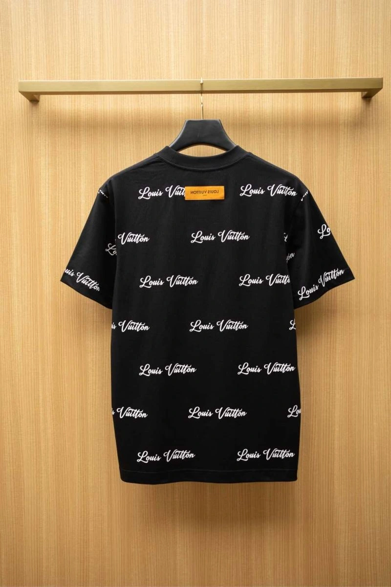 Upgraded Louis Vuitton T-Shirts 134384