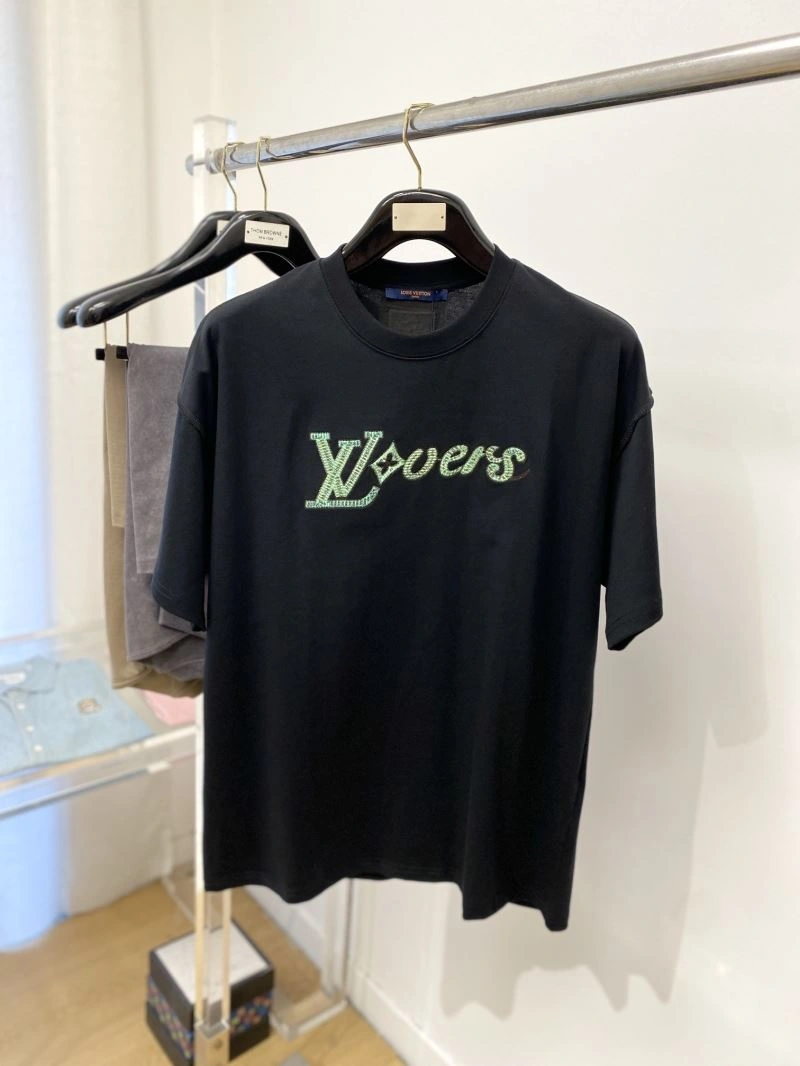 Louis Vuitton T-Shirts Bold 134393