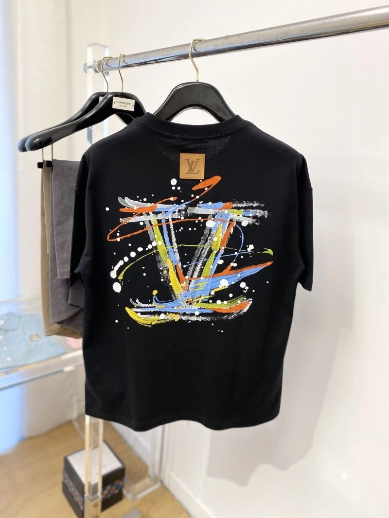 Chic Louis Vuitton T-Shirts 134382