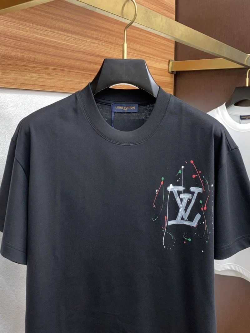 Louis Vuitton T-Shirts Premium 134379