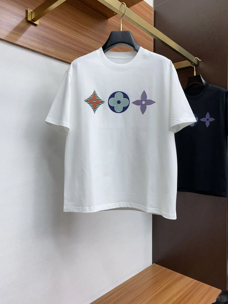 Louis Vuitton T-Shirts Resilient 134378