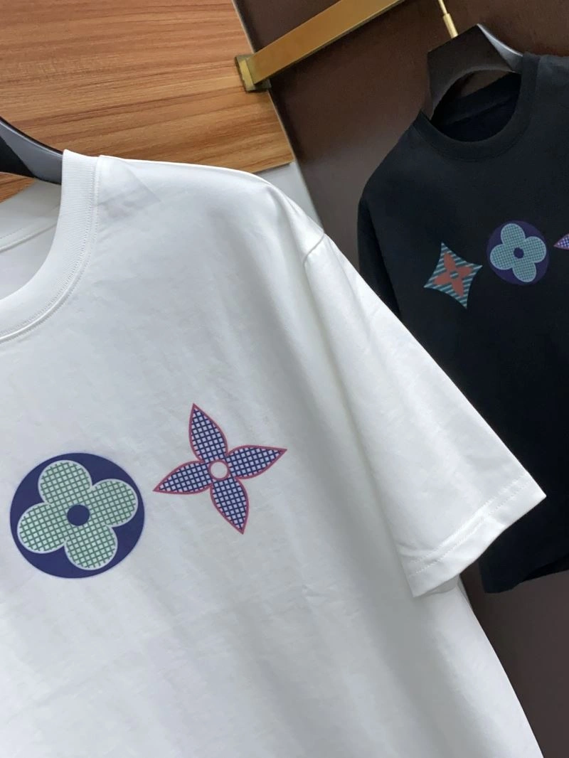 Louis Vuitton T-Shirts Resilient 134378