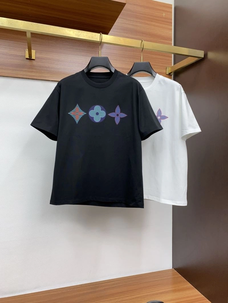 Louis Vuitton T-Shirts Resilient 134378