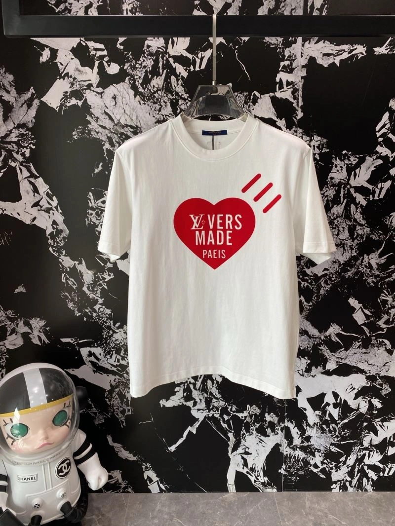 RelaxedFit Louis Vuitton T-Shirts 134377
