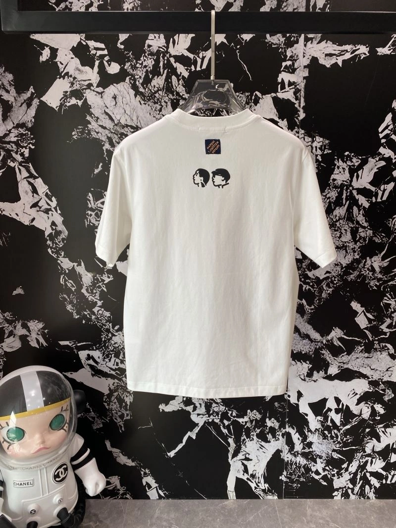 RelaxedFit Louis Vuitton T-Shirts 134377