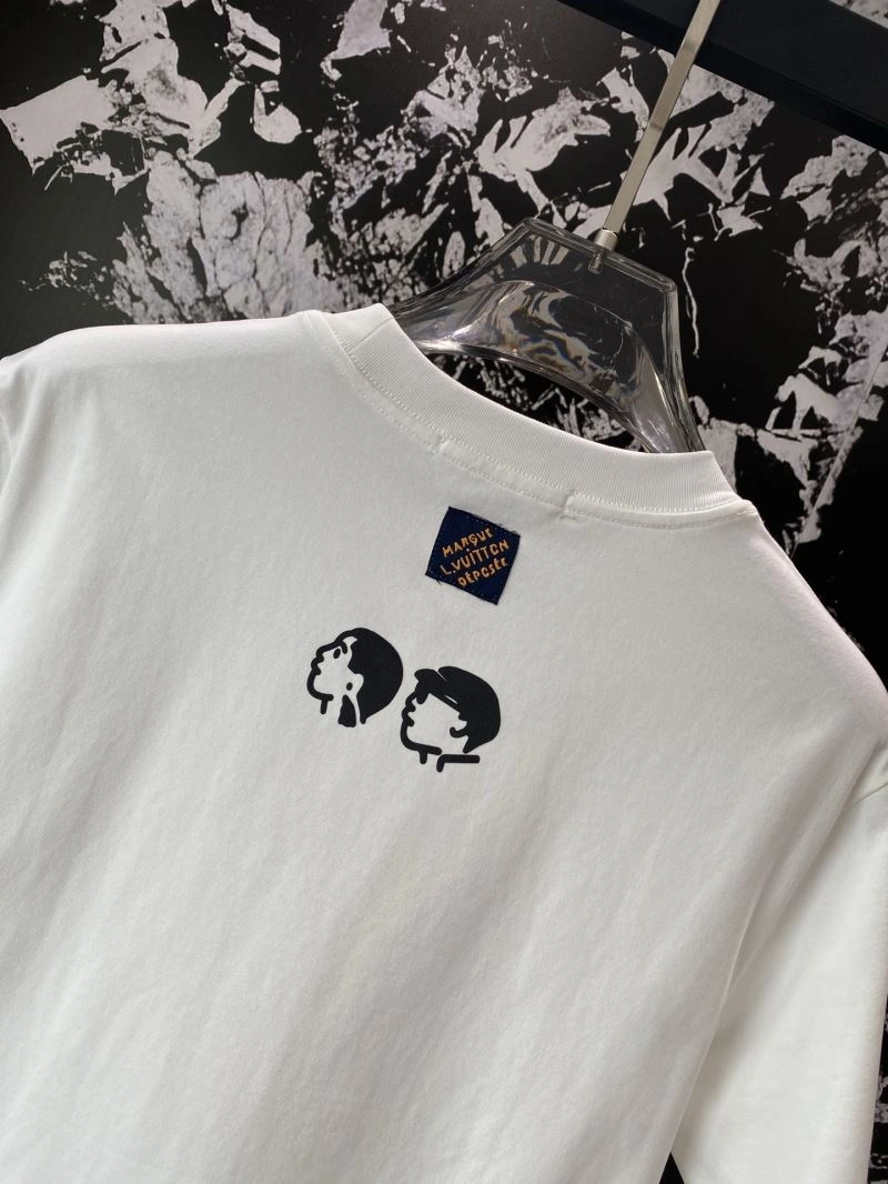 RelaxedFit Louis Vuitton T-Shirts 134377