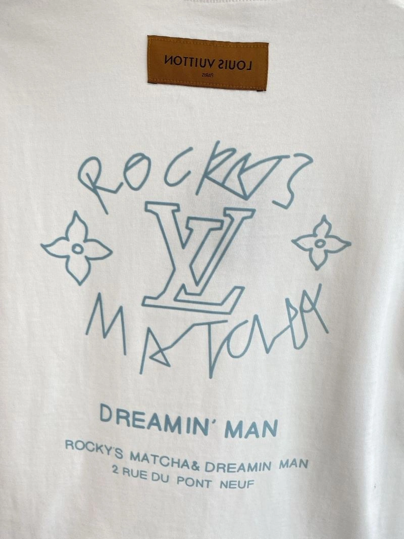 Sustainable Louis Vuitton T-Shirts 134376