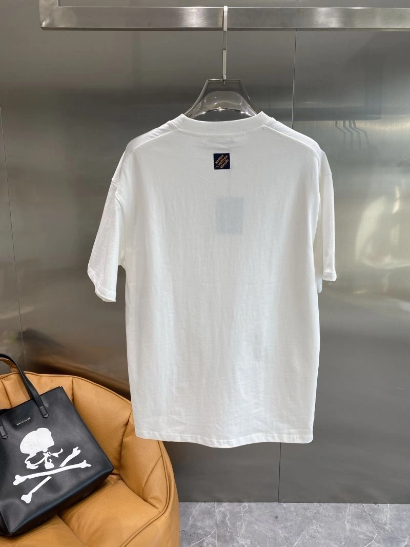AllSeason Louis Vuitton T-Shirts 134373