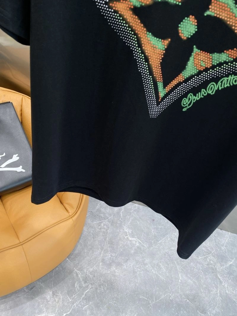 HighQuality Louis Vuitton T-Shirts 134371
