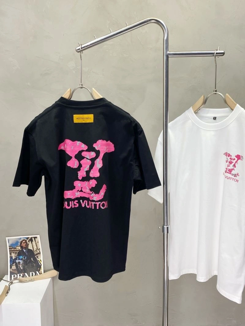 Louis Vuitton T-Shirts HighQuality 134374