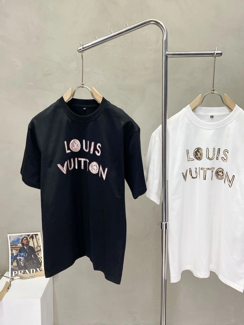 WrinkleFree Louis Vuitton T-Shirts 134372