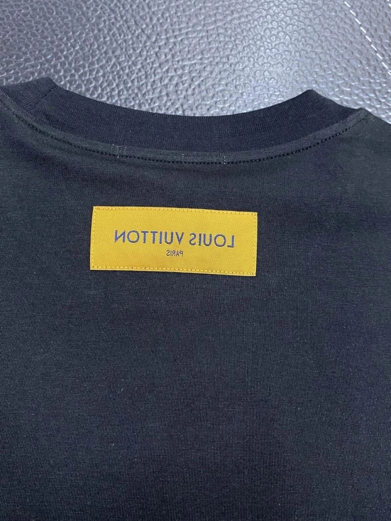 DailyWear Louis Vuitton T-Shirts 134370